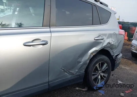 2018 Toyota Rav4 Xle from USA, damaged, VIN 2T3RFREV0JW830571